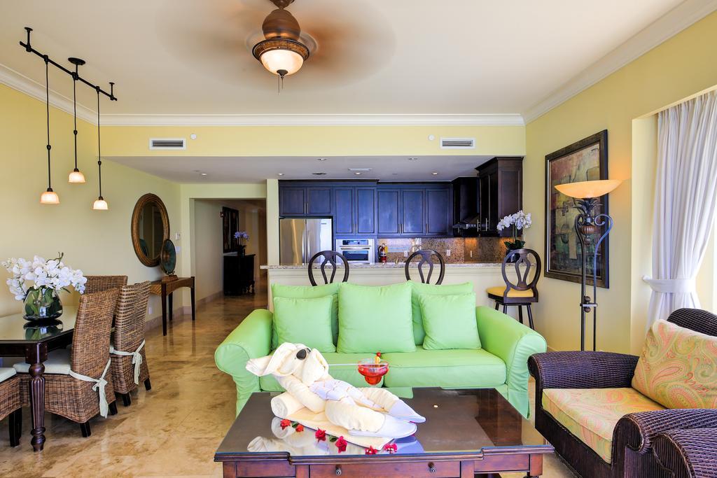 Windsong On The Reef Hotel Grace Bay Exterior foto